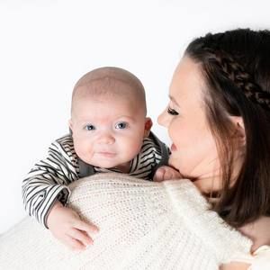 Meet your Posher, Laina